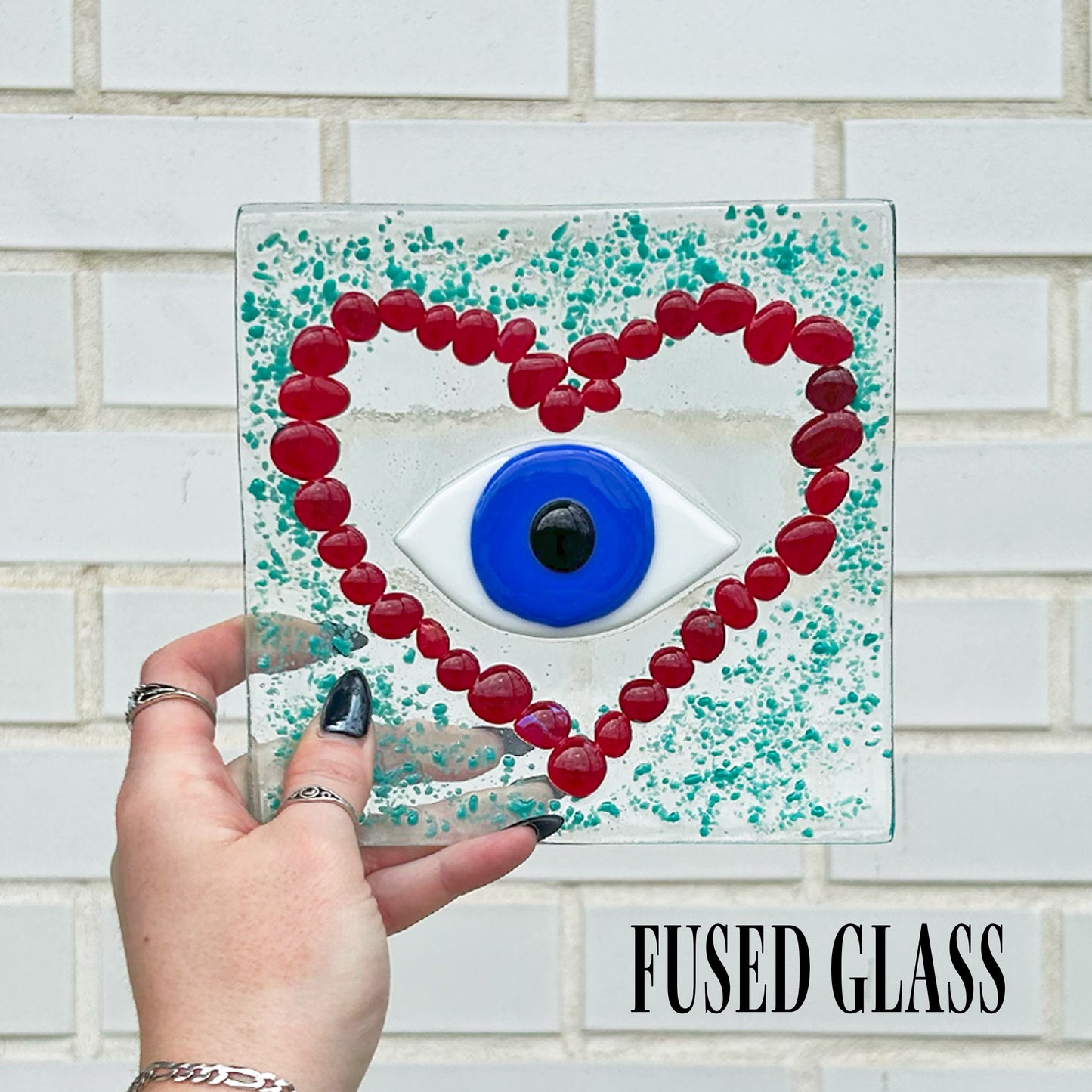 July Classes.                                         Message us to book your class!  Classes are paid the day of the class. 

Beginners Fuse Glass class $90
Beginners  Stained Glass class $90